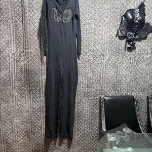 Chic Black Long Sleeve Jumpsuit 100% Cashmere with Floral Detail